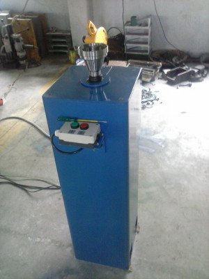 Vertical Balancer for Automobile Component