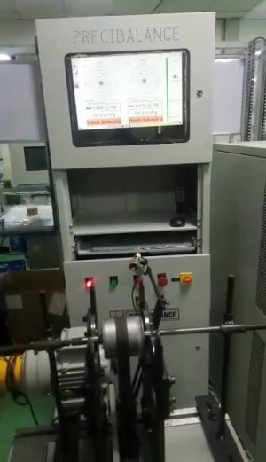 Brushless DC Motor Rotor Balancing Machine with Automatic Positioning of Unbalance