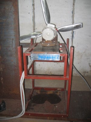 Cooling Tower Fan Balancing Machine